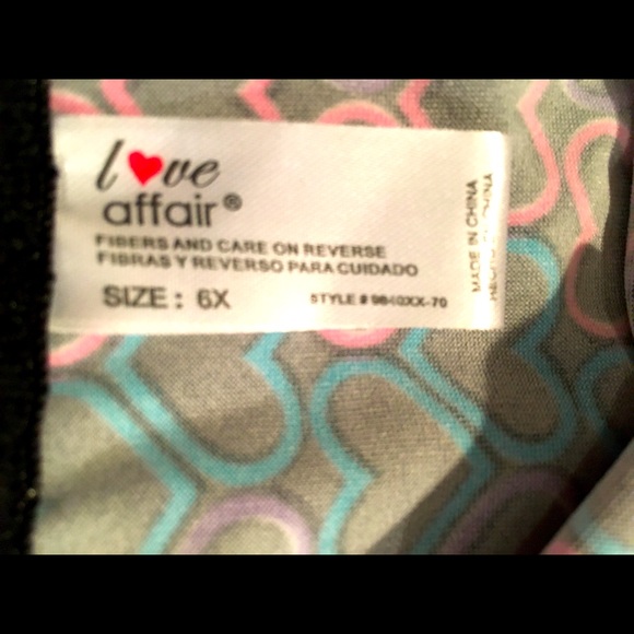 LOVE AFFAIR UNDIES IN HOT PINK & HEARTS, 2PK. SIZE 6X. NEW, NEVER WORN. - Picture 2 of 6